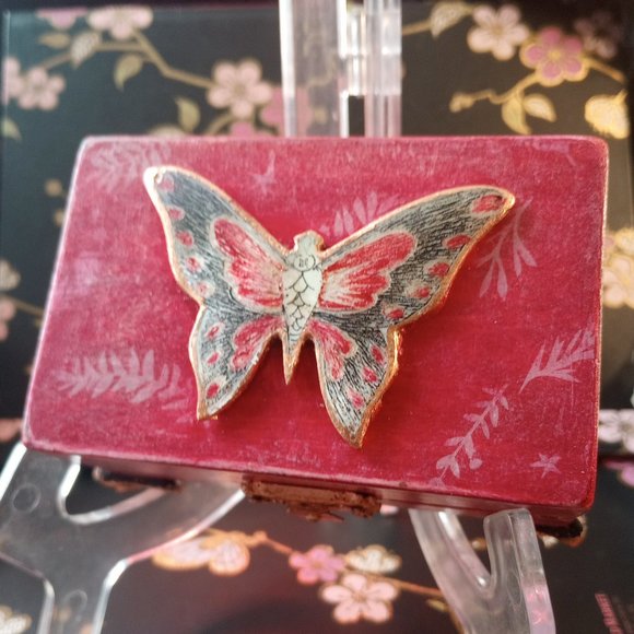 HANDMADE Red & White Butterfly Mini Box